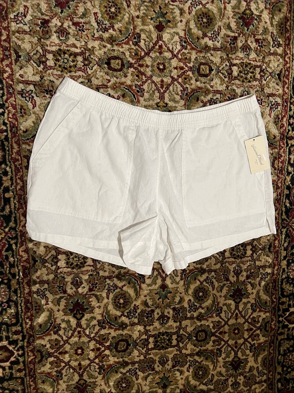Universal Thread White Athletic Linen-Blend Women’s Shorts Size XL New